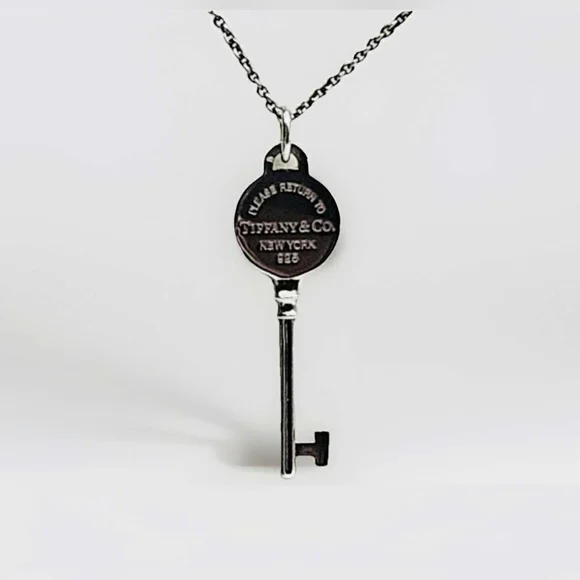 Tiffany &Co sterling Silver .925 Return To Tiffany Round Circle Key Peretti - Picture 9 of 16